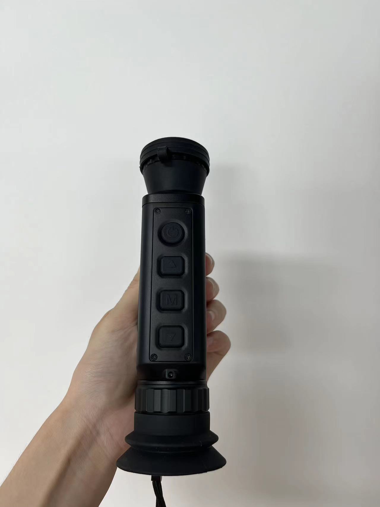 ナイトビジョンスコープ 熱画像単眼鏡 ハンティング用 - Thermal Scope Night Vision Monocular のレビューと価格